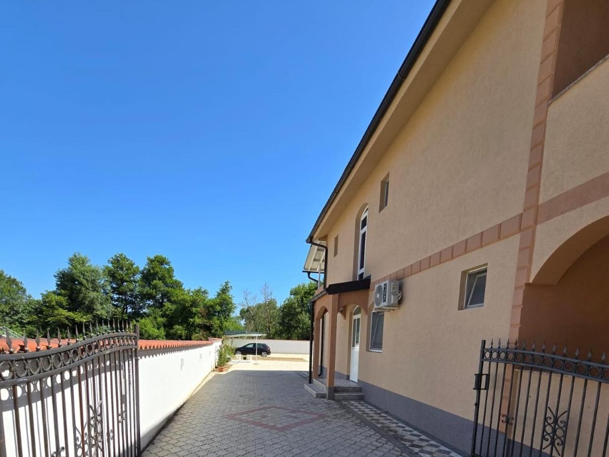 Vila Cattleya Donji Stoj Exterior photo